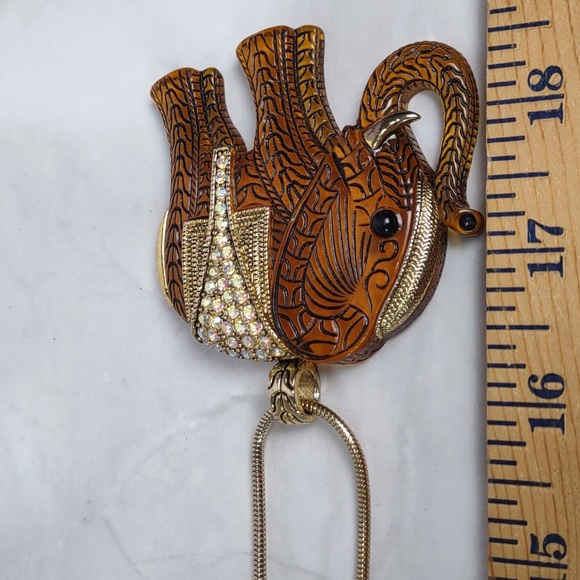 Bold Gold Necklace Bundle 4pc Assortment - Picture 10 of 14